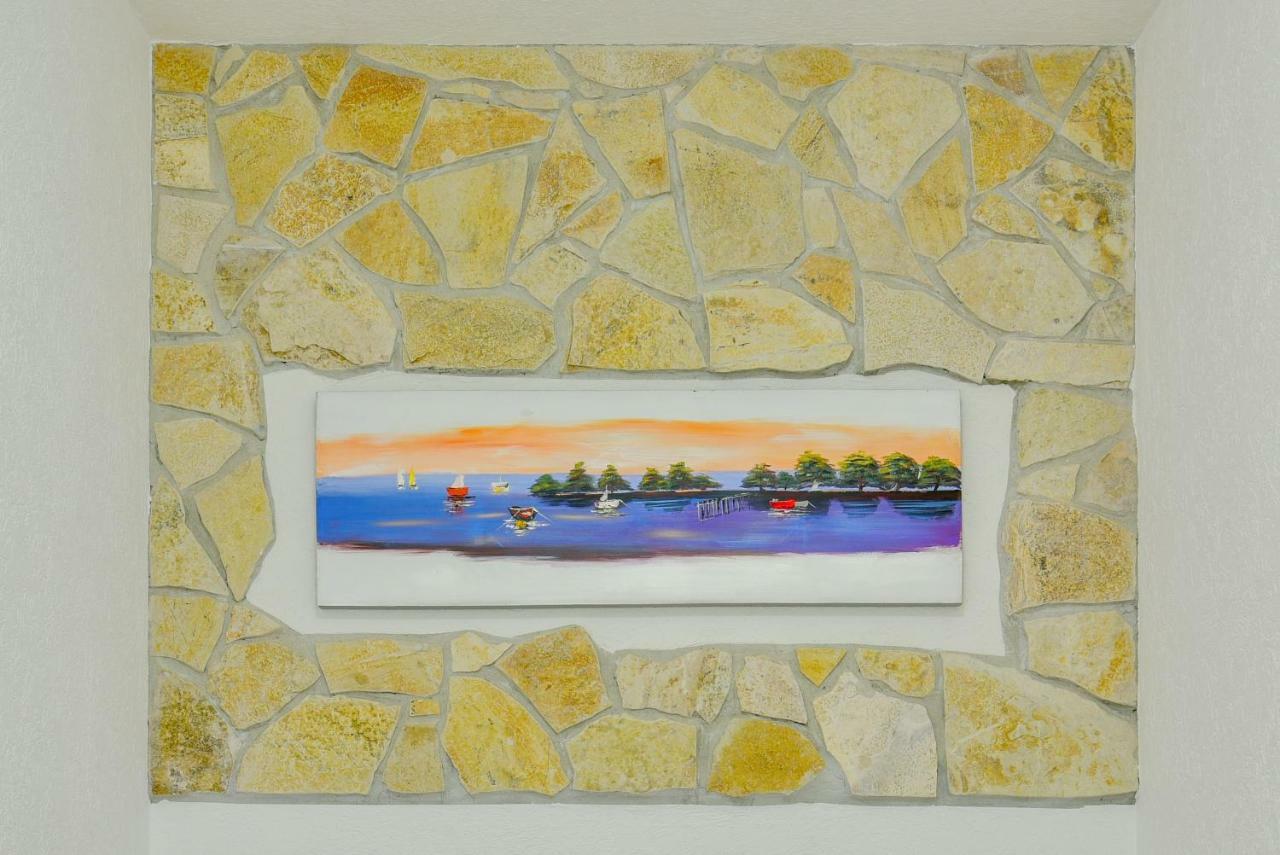 Pataki Guesthouse Petrovac エクステリア 写真